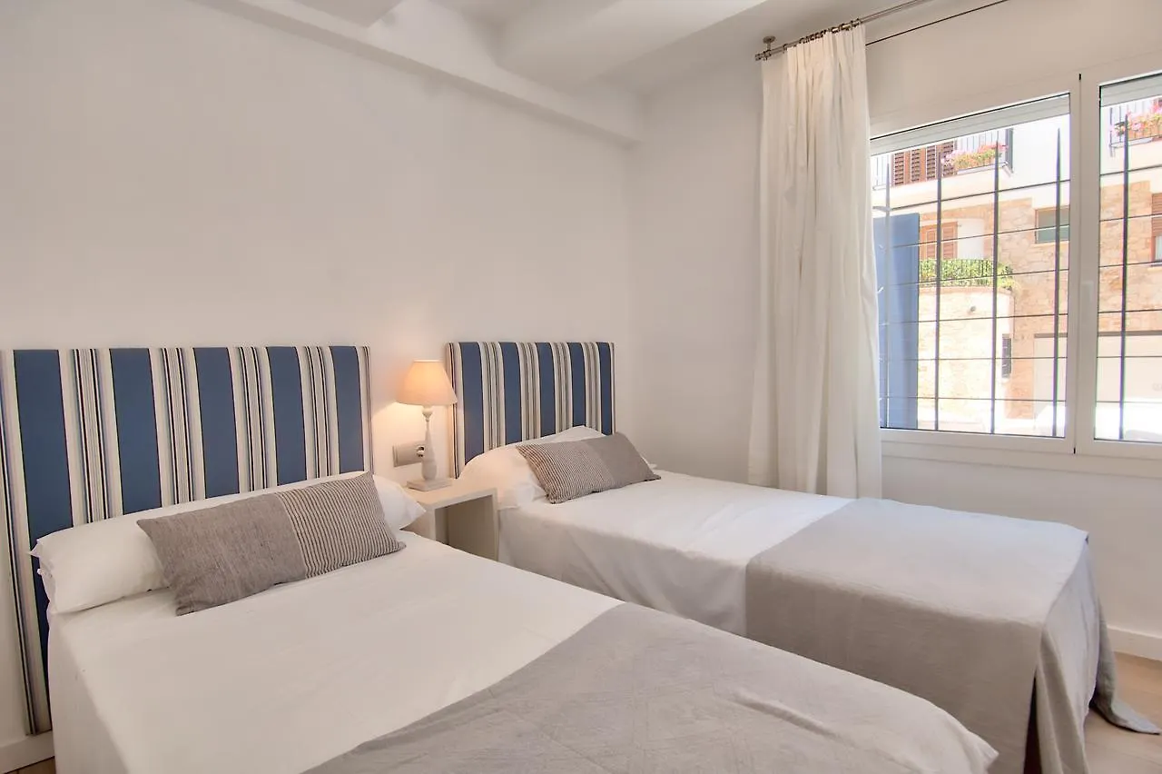 Sant Roc Apartments A Minute From The Beach Calella De Palafrugell 0*,  Spain